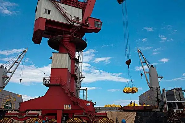 港口機械設備配件的日常維護與保養